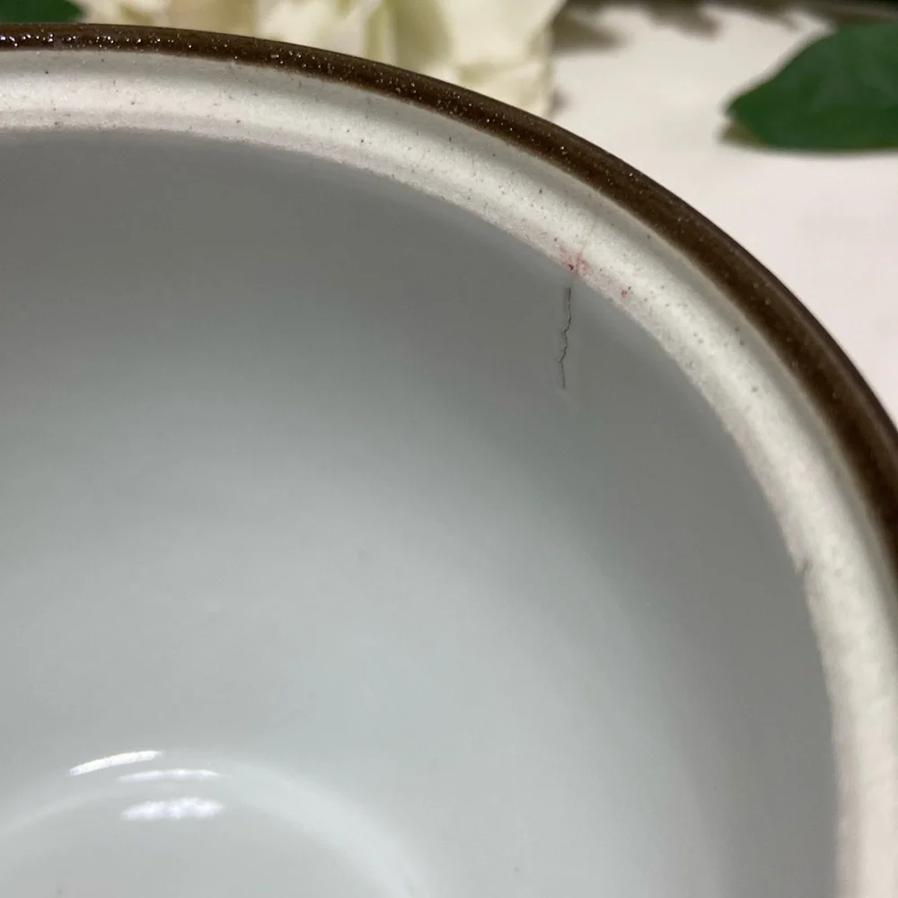 Vintage Chinese Qianlong Porcelain Jar Red Enamel Lidded Stamped Floral Design